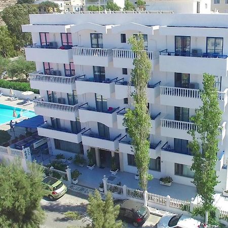 Regina Studios & Hotel Karpatos Zewnętrze zdjęcie
