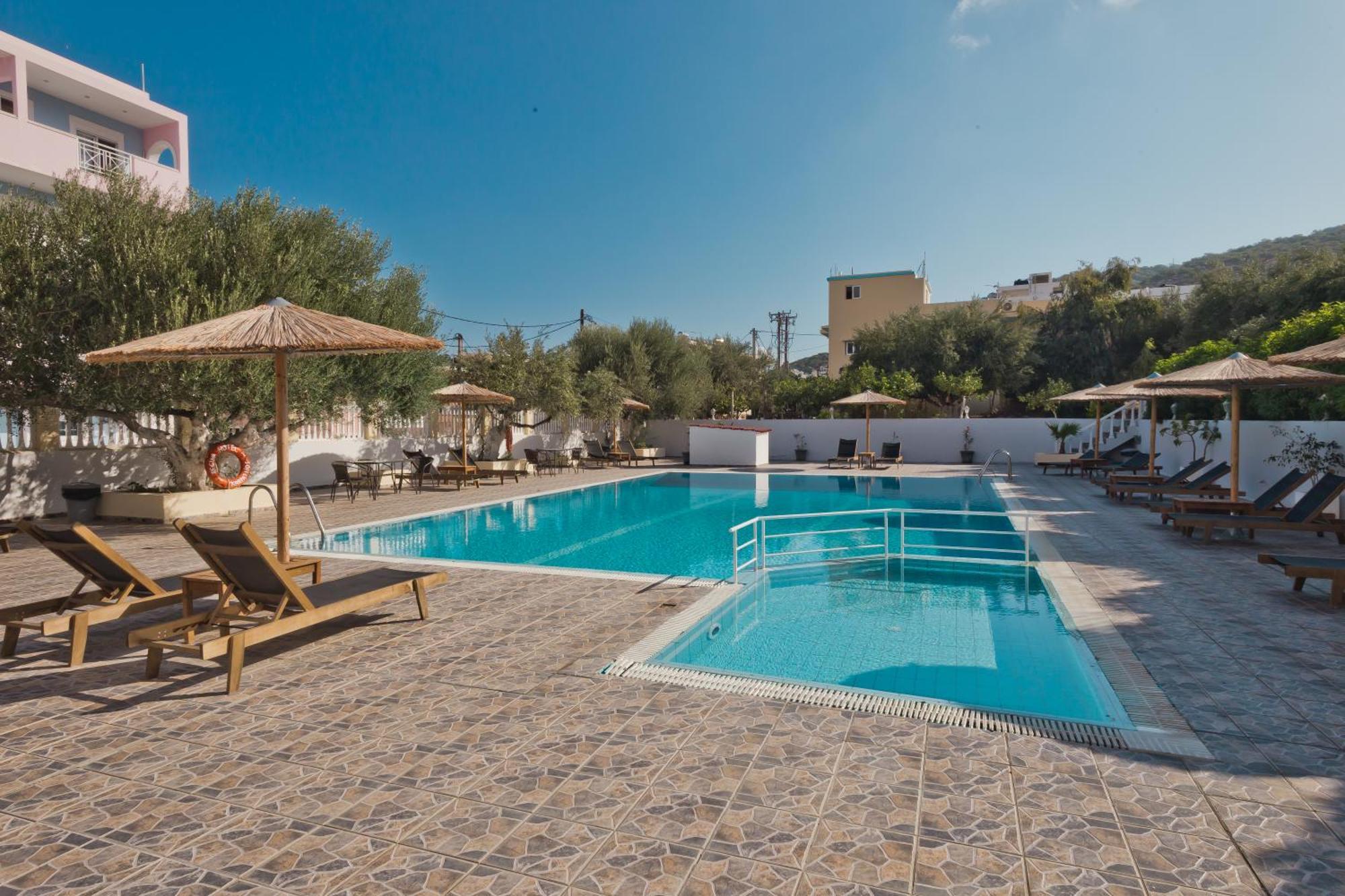 Regina Studios & Hotel Karpatos Zewnętrze zdjęcie