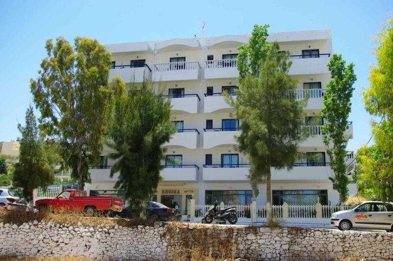 Regina Studios & Hotel Karpatos Zewnętrze zdjęcie